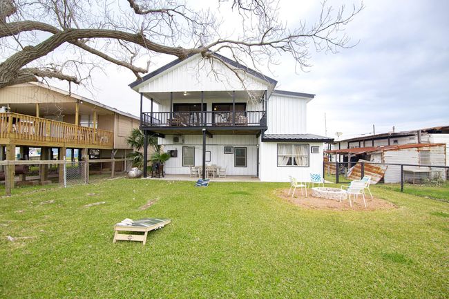 403 Olive St, House other with 3 bedrooms, 3 bathrooms and null parking in Port O Connor TX | Image 40