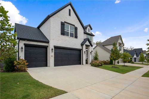 2936 N Poppy Ln, Fayetteville, AR, 72704-3027 | Card Image