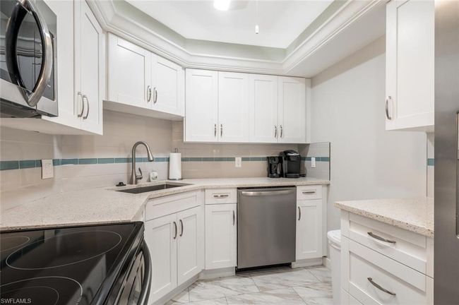 Kitchen | Image 12