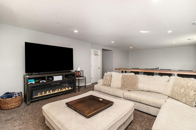 4739 Prairie Dunes Way, House other with 5 bedrooms, 4 bathrooms and null parking in Eagan MN | Image 38