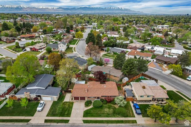 Aerial view with a mountain view and a residential view | Image 44
