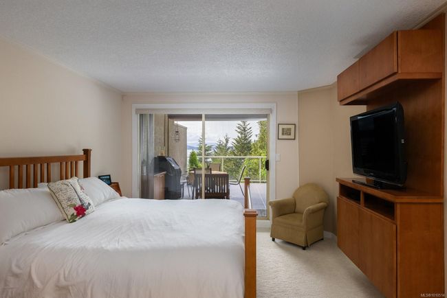 927 - 6880 Wallace Dr, Townhouse with 2 bedrooms, 3 bathrooms and 2 parking in Brentwood Bay BC | Image 20