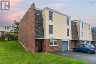 5522 N Ridge Rd, Townhouse with 3 bedrooms, 2 bathrooms and null parking in Halifax NS | Image 1