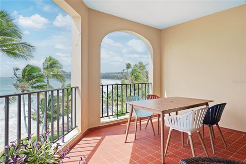 264-190 Candelero Dr, HUMACAO, PR, 00791-6142 | Card Image