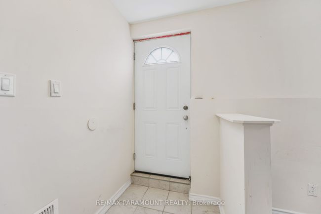 4 Summerdale Cres, House other with 5 bedrooms, 4 bathrooms and 4 parking in Brampton ON | Image 26