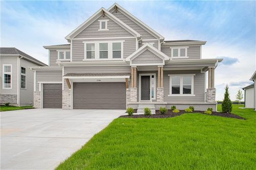 17168 S Laurelwood St, Olathe, KS, 66062-6634 | Card Image