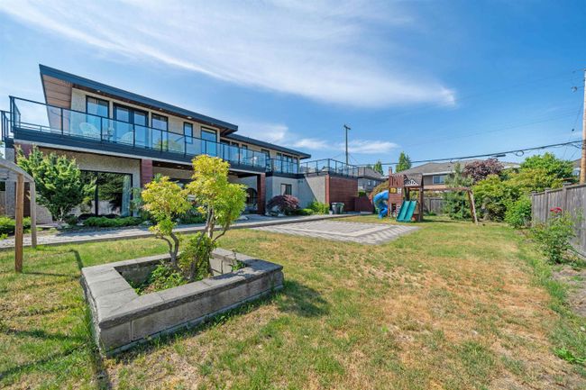 9660 Herbert Road, House other with 5 bedrooms, 5 bathrooms and 5 parking in Richmond BC | Image 38