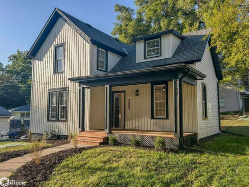 1207 E Valley St, Red Oak, IA, 51566-2059 | Card Image