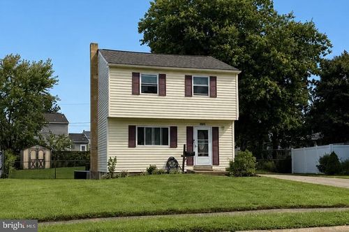 11 S Independence Blvd, NEW CASTLE, DE, 19720-4458 | Card Image