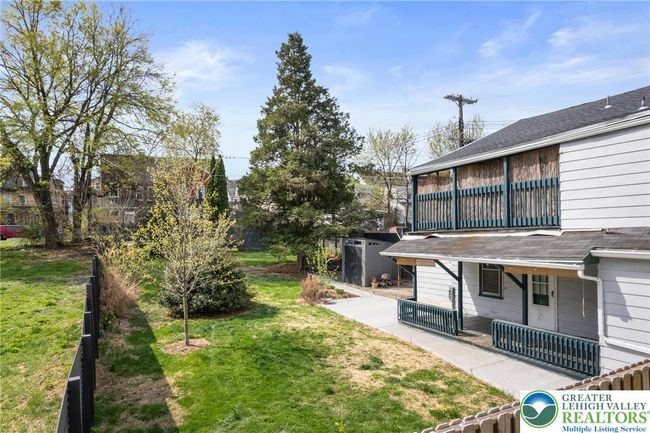 1226 Ferry St, Home with 3 bedrooms, 2 bathrooms and null parking in EASTON PA | Image 4
