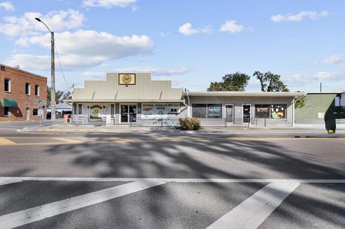 220 N Main St, Trenton, FL, 32693 | Card Image