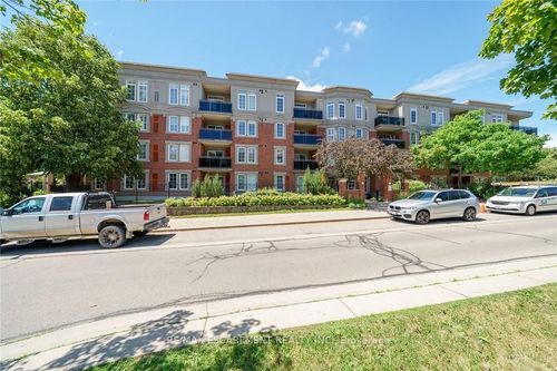 407-2300 Parkhaven Blvd, Oakville, ON, L6H6V9 | Card Image