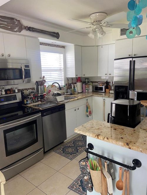 208 Valencia I, Delray Beach, FL, 33446-2066 | Card Image