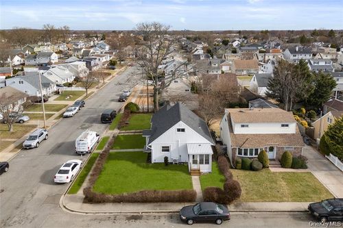 53 Ketcham Ave, Hicksville, NY, 11801-2032 | Card Image