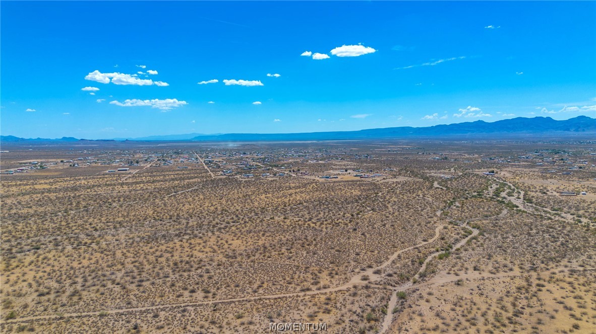 Land in Golden Valley 2