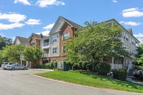 136-170 Haverhill St, Andover, MA, 01810-1544 | Card Image