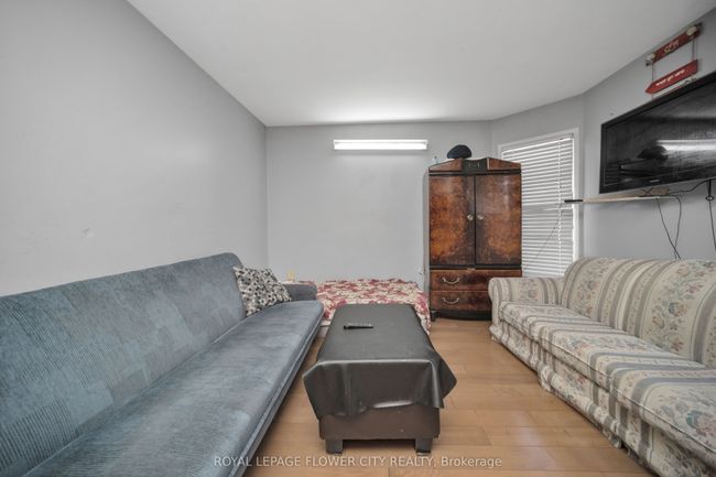 33 Fiddleneck Cres, House other with 4 bedrooms, 4 bathrooms and 4 parking in Brampton ON | Image 16
