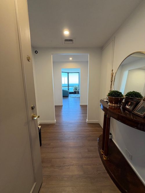27d-990 N Lake Shore Dr, Chicago, IL, 60611-1381 | Card Image