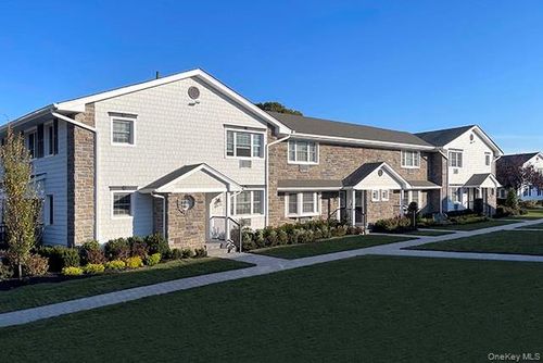 03-7b-23 Weaver Dr, Massapequa, NY, 11758-5678 | Card Image