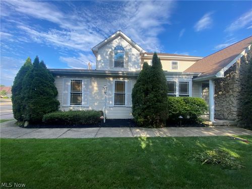 807 Timberlake Trail Dr, Brunswick, OH, 44212-5536 | Card Image