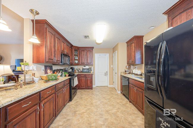 Kitchen | Image 27