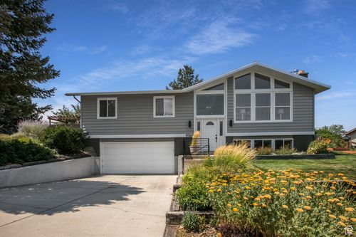 9368 Sterling Dr, Sandy, UT, 84093-2358 | Card Image