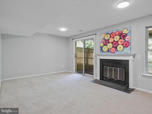 3256 Tayloe Ct, HERNDON, VA, 20171-3371 | Card Image
