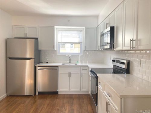 2nd-fl-69 Inwood Rd, Port Washington, NY, 11050-1519 | Card Image