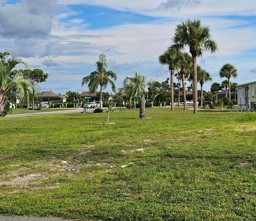 7451 Danvers Cir, PORT CHARLOTTE, FL, 33981-2611 | Card Image