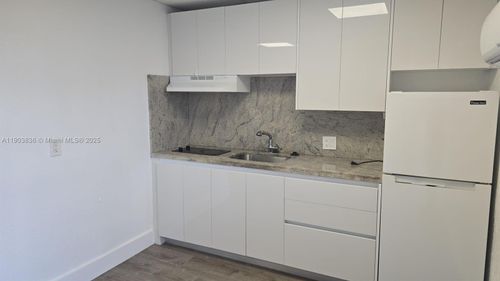 5-5655 Johnson St, Hollywood, FL, 33021-5631 | Card Image