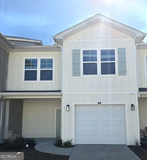 52 E Chapel Dr, Brunswick, GA, 31525-1230 | Card Image