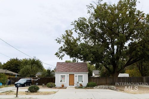 5420 W Targee St, Boise, ID, 83705-3667 | Card Image