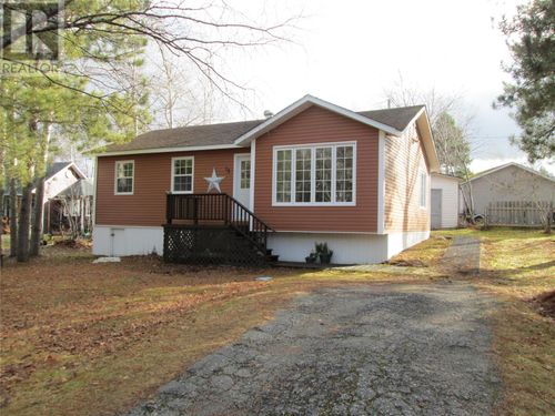 12 Bonaventure Ave, Gambo, NL, A0G0H8 | Card Image