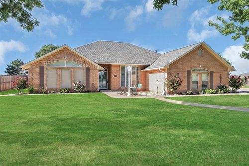409 Pheasant Cir, Altus, OK, 73521-9779 | Card Image