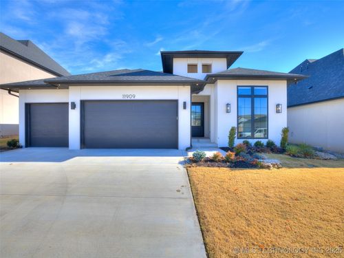 11909 S Vandalia Ave, Tulsa, OK, 74137 | Card Image