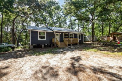 17170 Se 284th Court, House other with 3 bedrooms, 2 bathrooms and null parking in Umatilla FL | Image 2