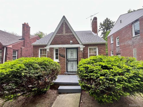 11018 Whitehill St, Detroit, MI, 48224-2466 | Card Image