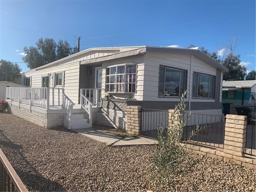 1933 W Robson Cir, Bullhead City, AZ, 86442-4762 | Card Image