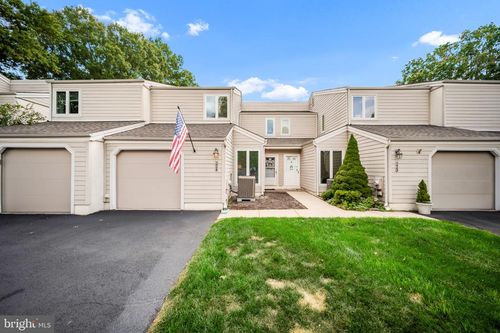 224 Hastings Ct, DOYLESTOWN, PA, 18901-2506 | Card Image