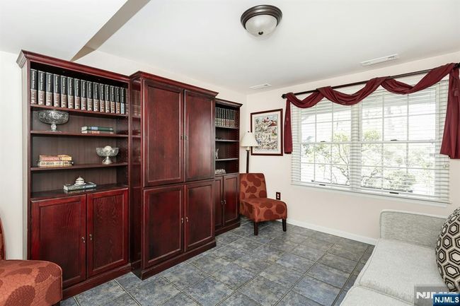 211 Lorraine Dr, House other with 6 bedrooms, 4 bathrooms and null parking in Berkeley Heights NJ | Image 14