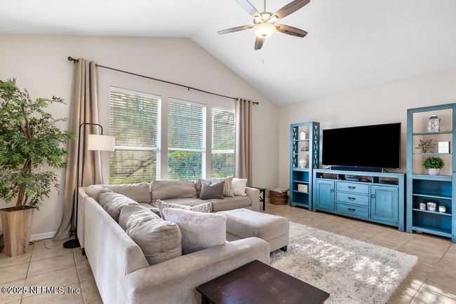 1913 Glenfield Crossing Ct, House other with 4 bedrooms, 3 bathrooms and null parking in ST AUGUSTINE FL | Image 16