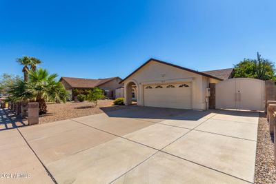 7125 W Sunnyside Drive, House other with 3 bedrooms, 2 bathrooms and null parking in Peoria AZ | Image 3