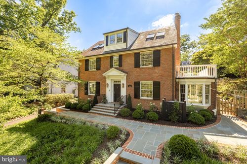 7104 Beechwood Dr, CHEVY CHASE, MD, 20815-5174 | Card Image