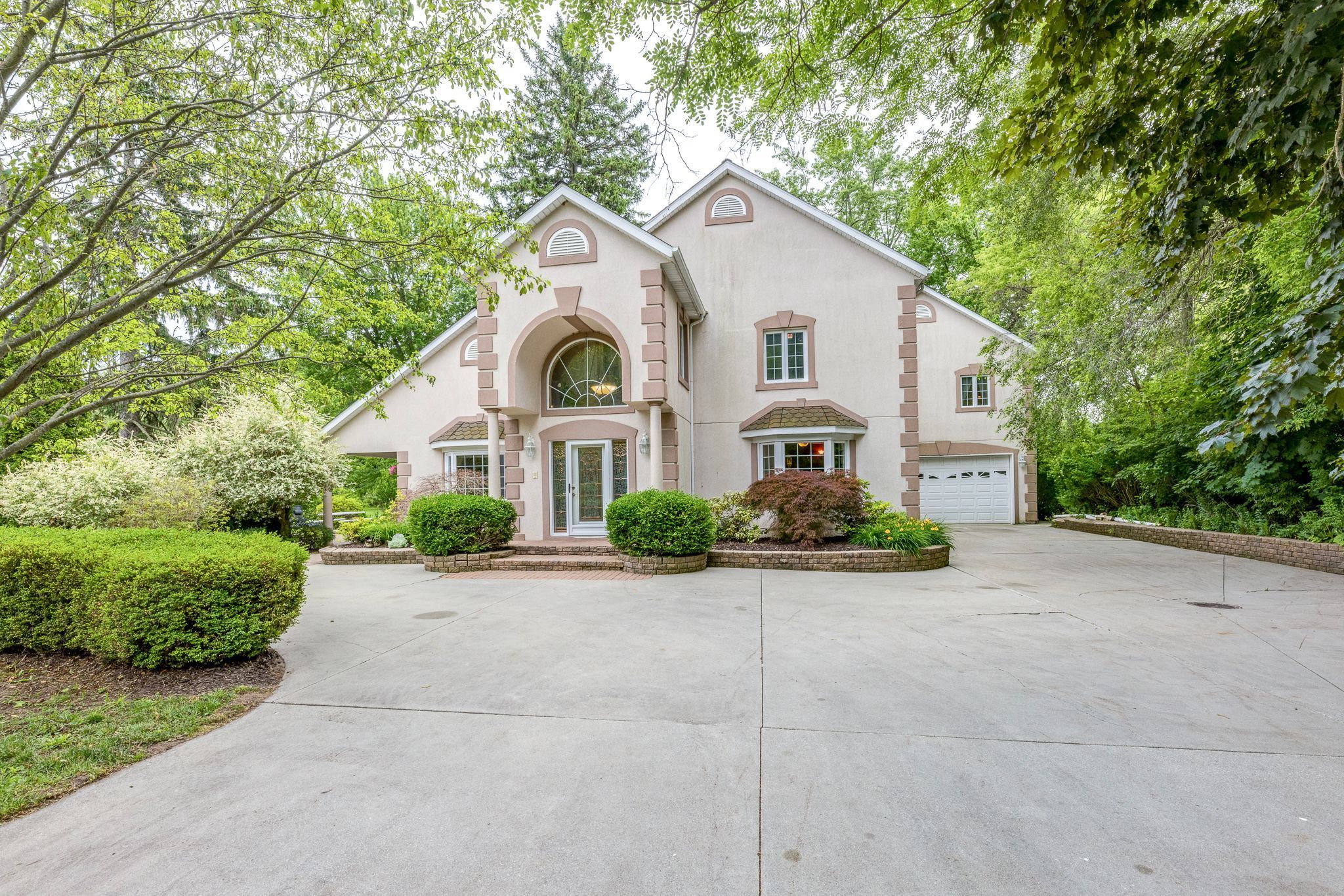 Galbraith Line Rd, Lexington, MI 48450
