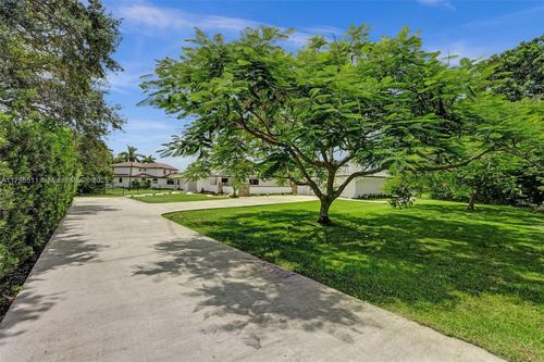 12100 Nw 6th St, Plantation, FL, 33325-1707 | Card Image