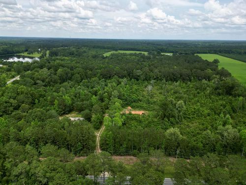 6844 Highway 43 N, Poplarville, MS, 39470-9792 | Card Image
