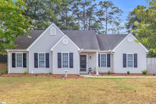 912 Pine Top Cir, Anderson, SC, 29626-5177 | Card Image