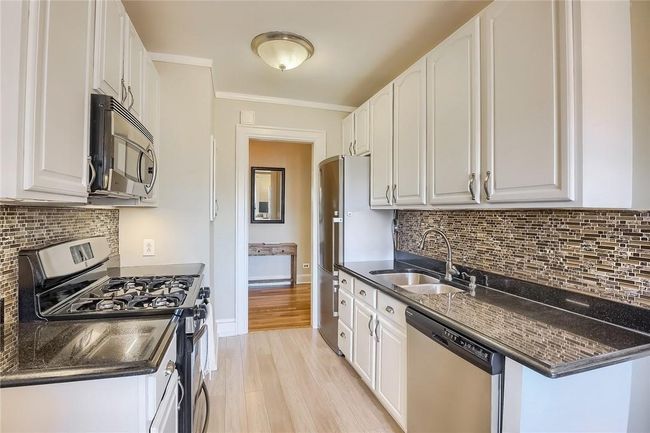 STE-5D - 23 Old Mamaroneck Rd, Home with 1 bedrooms, 1 bathrooms and null parking in White Plains NY | Image 11