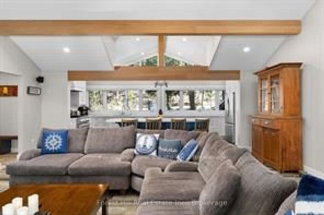 1050 Fair Lee Park Rd, House other with 3 bedrooms, 2 bathrooms and 4 parking in Minett ON | Image 5