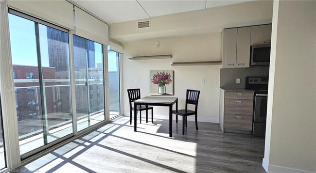 617 - 308 Lester St, House attached with 1 bedrooms, 1 bathrooms and null parking in Waterloo ON | Image 6